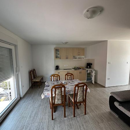 Apartmani Tamaris Murter Exteriér fotografie