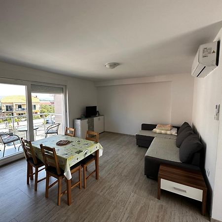Apartmani Tamaris Murter Exteriér fotografie
