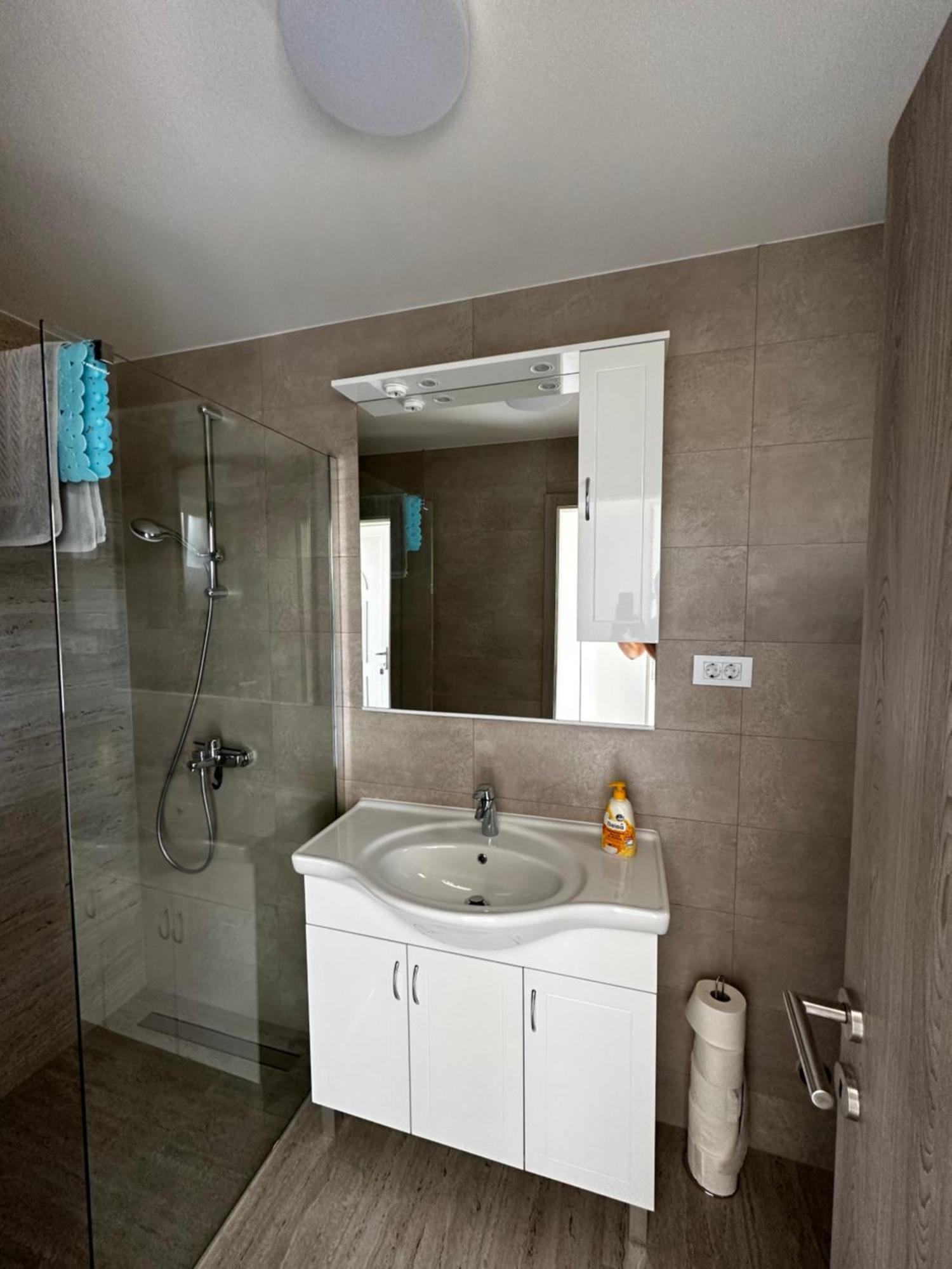 Apartmani Tamaris Murter Exteriér fotografie
